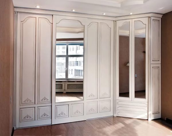 шкафы купе дома
